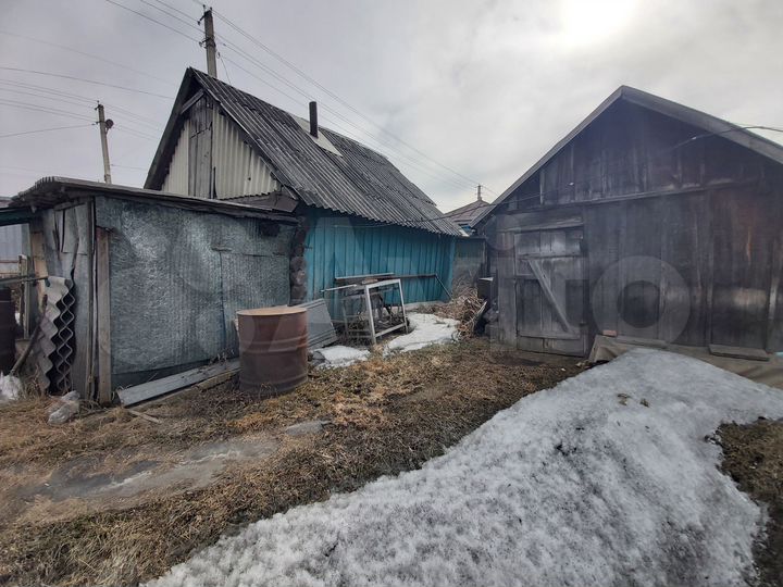 Дом 20 м² на участке 8,7 сот.