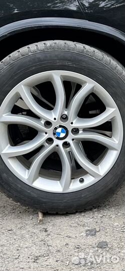 Бмв х 5 х 6 колёса зимние и есть летние