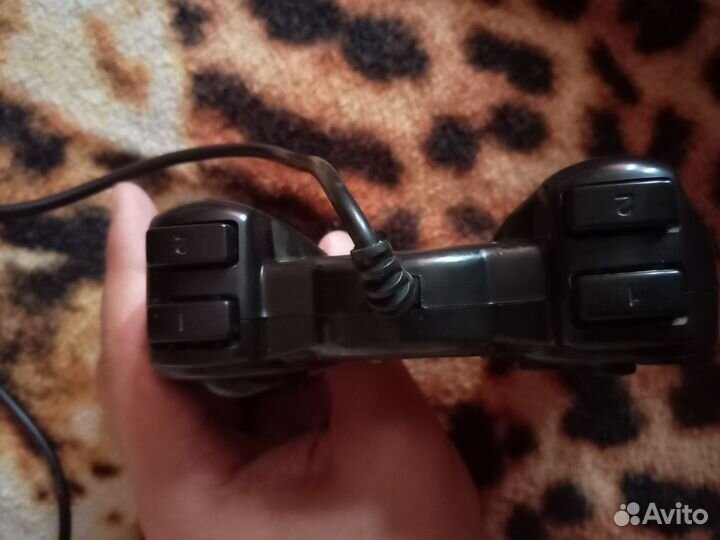 Геймпад проводной для пк