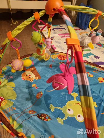 Развивающий коврик tiny love