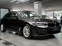 Новый BMW 5 серия 2.0 AT, 2023, цена 9 396 441 руб.