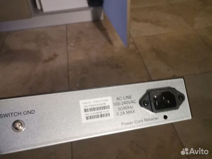 Коммутатор D-Link DES-1210-28