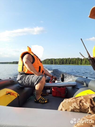 Лодка Reef Triton 400 S-Max с ямахой F15,4 такта