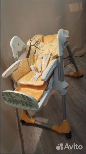 Стульчик для кормления Chicco Polly