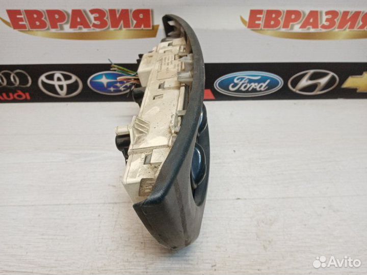 Блок управления климат-контролем Renault Scenic