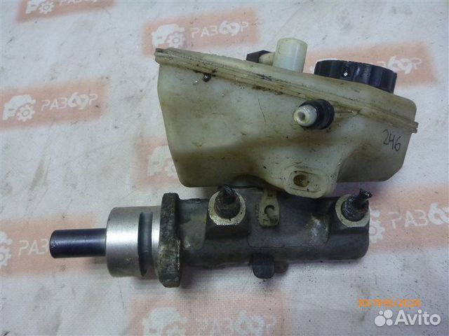 Главный тормозной цилиндр Peugeot 406 8B 2.0 2003