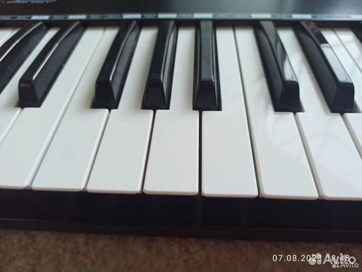 Axelvox key49j