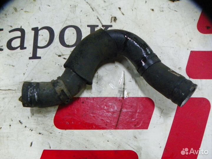 Патрубок двигателя Kia Sportage