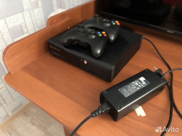 Xbox 360 - E Прошитый