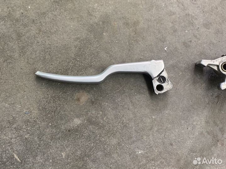 Ручка сцепления и тормоза Suzuki оригинал