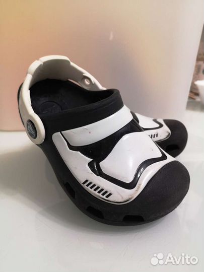 Crocs