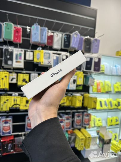 iPhone 15 Pro, 256 ГБ