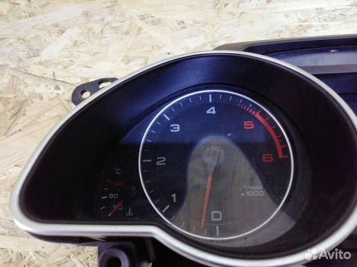 Панель приборов (щиток) Audi A5 8T 2010 8T0920981K