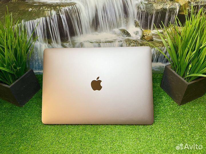 Macbook Pro 13 2021 m1 16-512gb Топовый