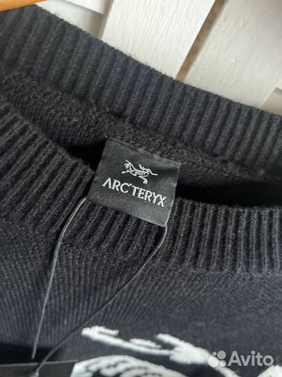 Свитер arcteryx black