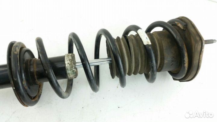 Стойка задняя правая Toyota Mark Ii GX90 1GFE 1995