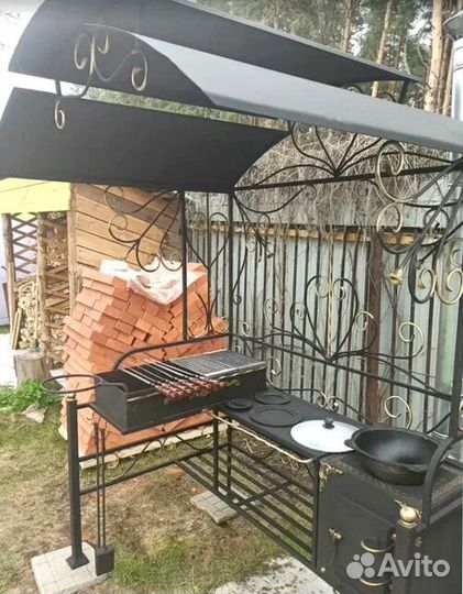 Беседка с мангалом