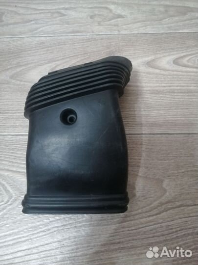 Патрубок воздушного фильтра ford focus 2