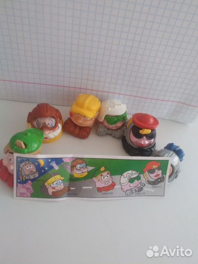 Игрушки из Киндер сюрприза