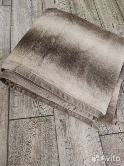 Плед–покрывало. 200*220 см