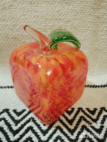 Вазы цветное стекло