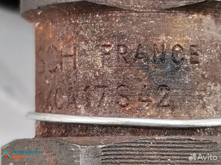 Форсунка Renault Laguna рест. 2001 7701033826