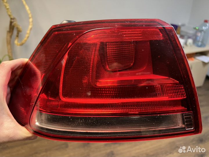 Задние фонари Volkswagen Golf VII