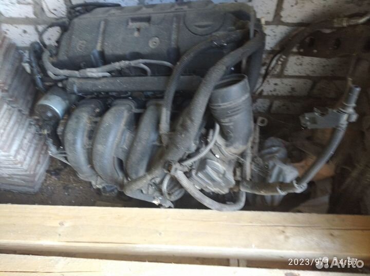 Двигатель пежо-308 б/у на запчасти