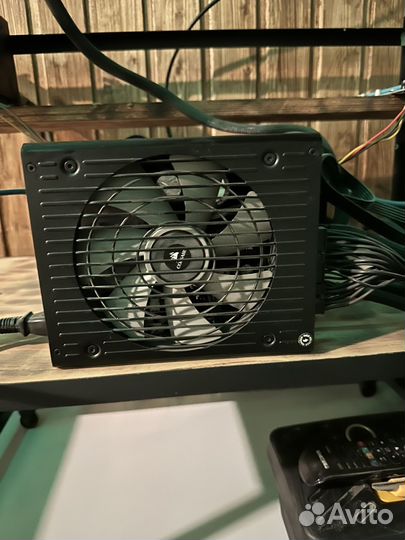 Блок питания Corsair RMi 1000W