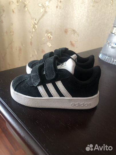 Кроссовки детские adidas