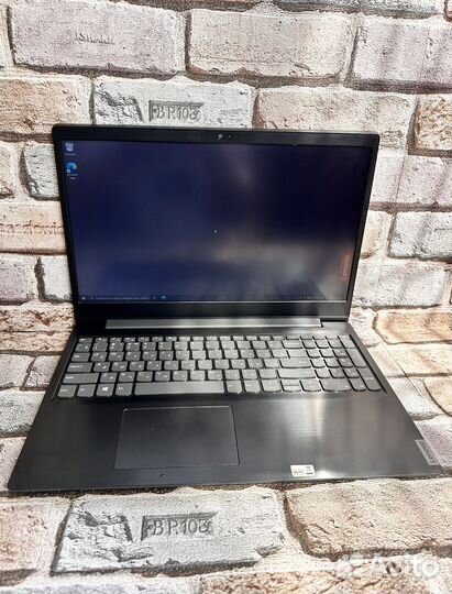 Lenovo ideapad A6-9220/Radeon 530/4гб/SSD