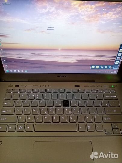 Ноутбук sony vaio i3