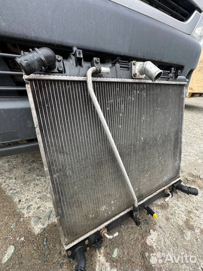 Радиатор охлаждения двигателя Toyota Hiace 2009KDH