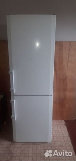 Холодильник liebherr бу