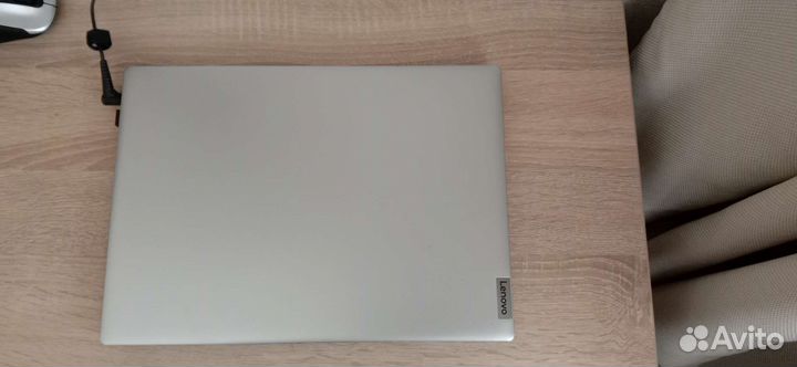 Ноутбук lenovo 81VS