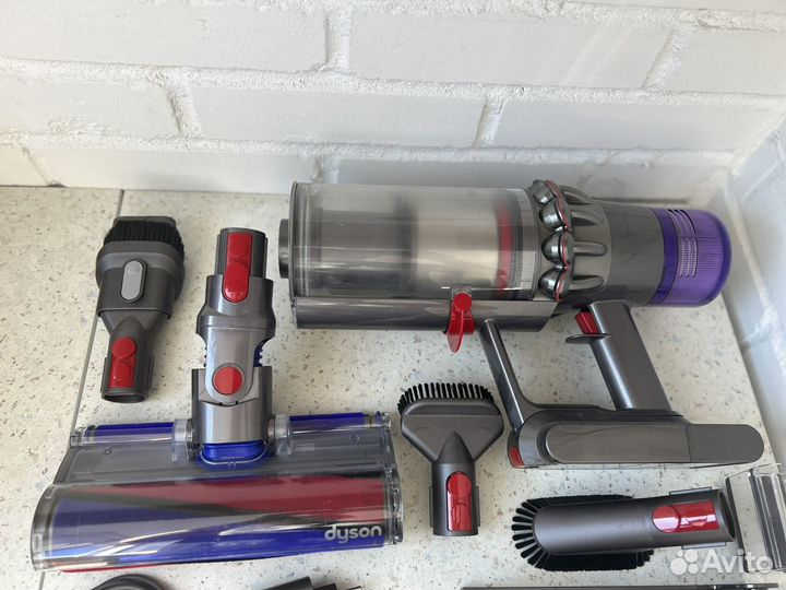 Пылесос dyson v11