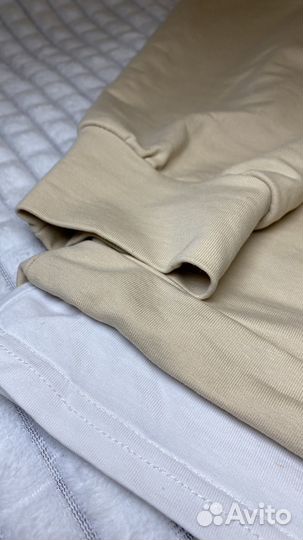 Спортивный костюм женский 42