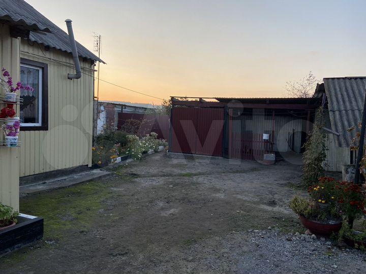 Дом 97,3 м² на участке 1,2 га