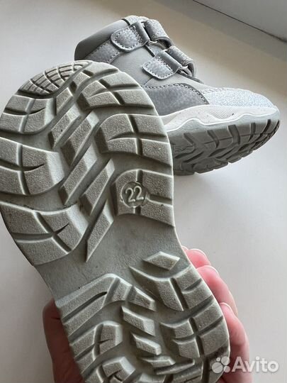 Ботинки детские демисезонные 22