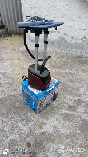 Отпариватель для одежды вертикальный