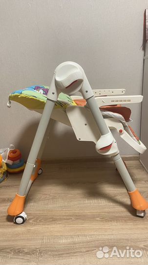 Стульчик для кормления babyton