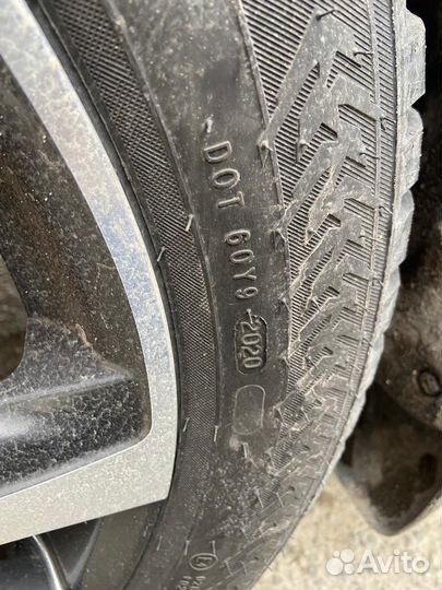 Nokian Tyres Hakkapeliitta 8 SUV 235/55 R20