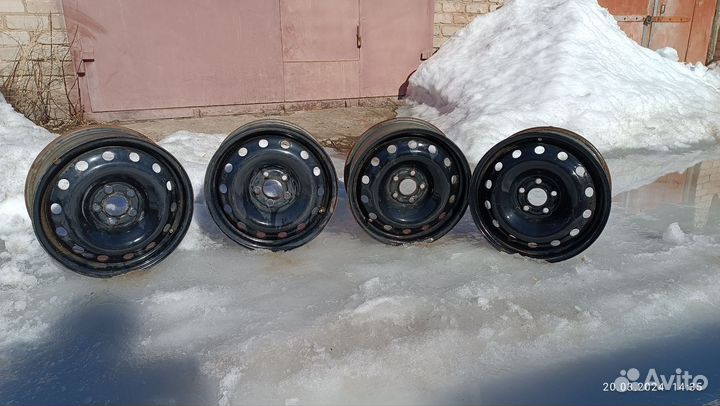 Диски на volkswagen polo r 15