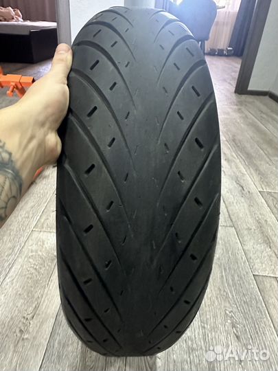 Мотошина metzeler roadtec 01 180/55/r17