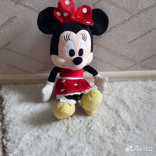 Минни маус игрушка