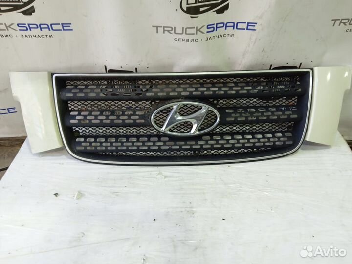 863115L000 решетка радиатора hyundai HD 75