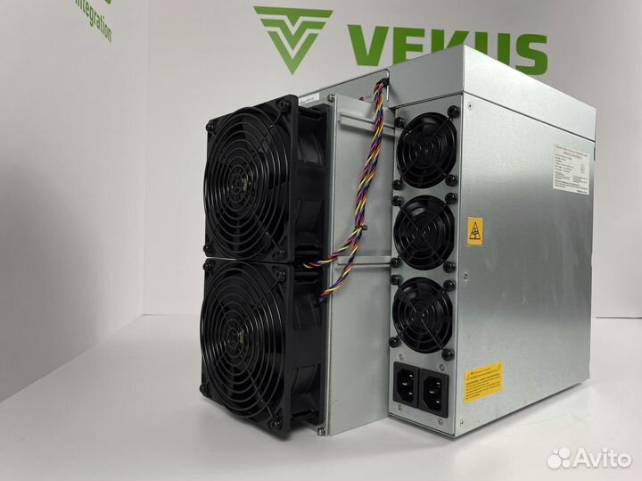 Майнер Antminer S19 90T