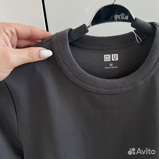 Футболка женская uniqlo U SPB