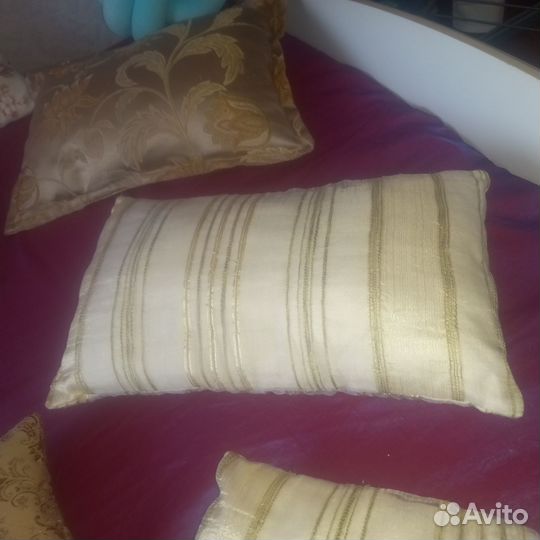 Декоративные плдушки