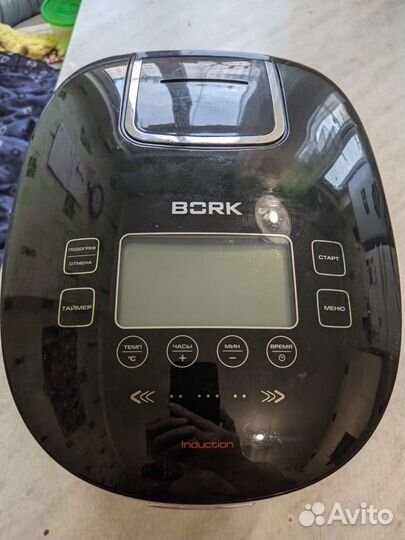 Мультиварка Bork U600